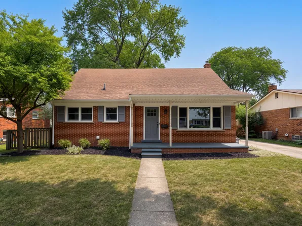646 Center Dr, Ann Arbor, MI 48103