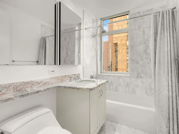181 East 90th Street 14B image 9 of 10