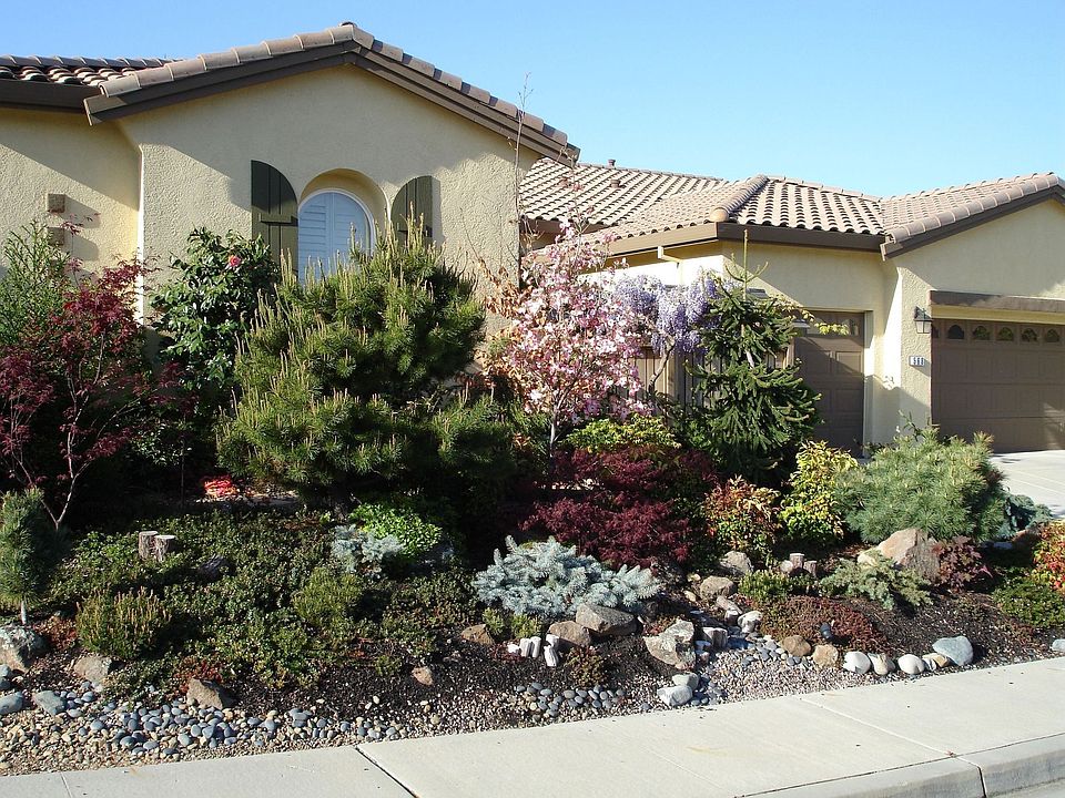 Unique Landscaping