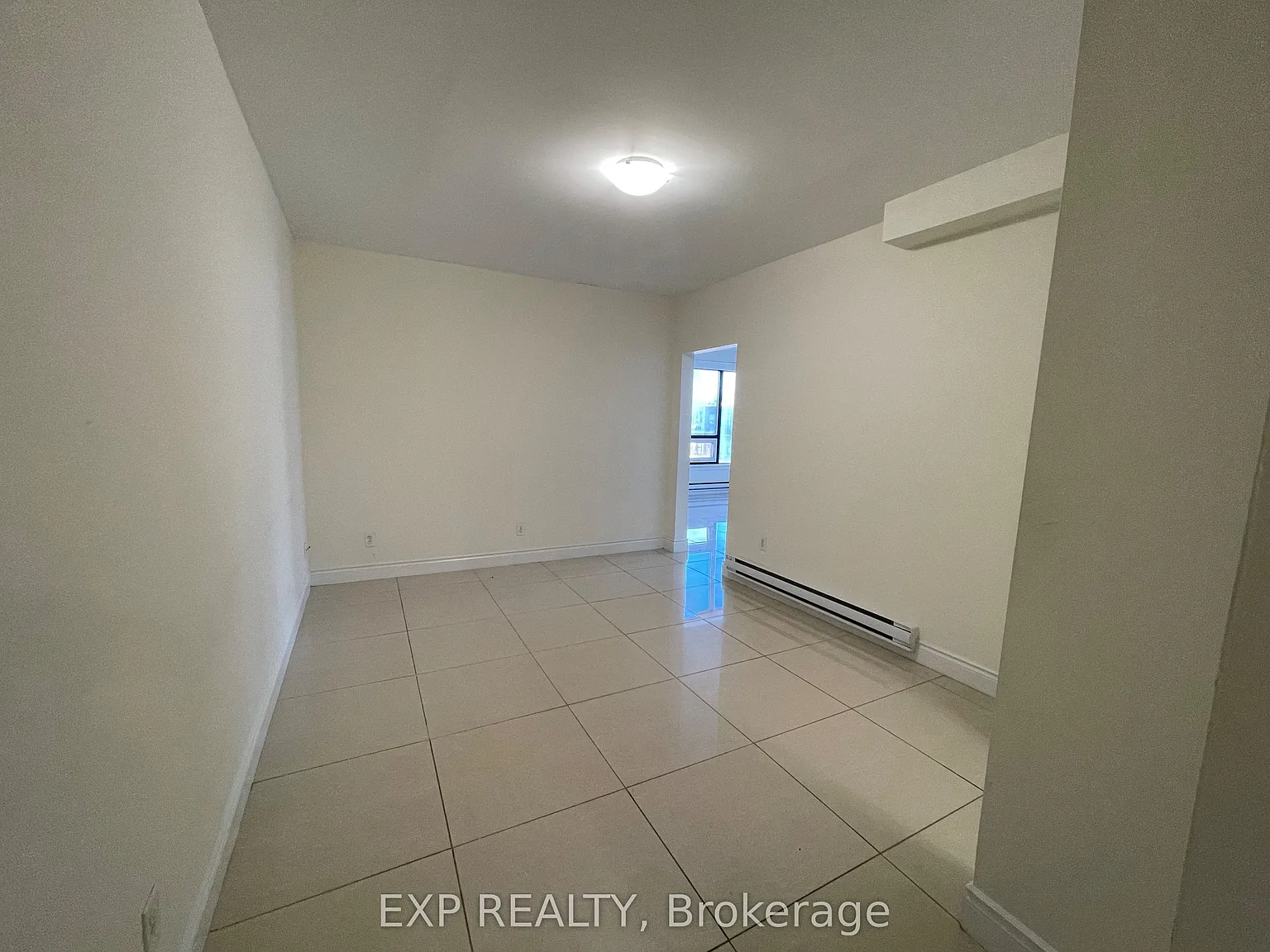 3 bed, $2,200 — Photo 3