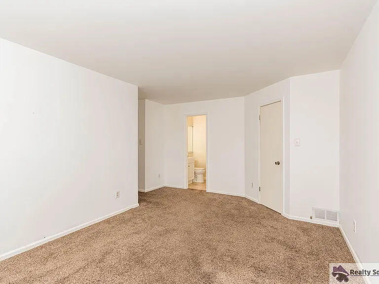 514 Cascade Ct — Photo 7