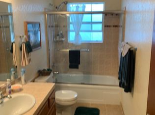 664 Keys Blvd, Clearlake Oaks, CA