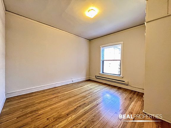4th image of 1307 Oak Ave #N2
