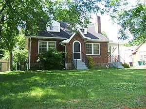 1st image of 822 E Meade Ave