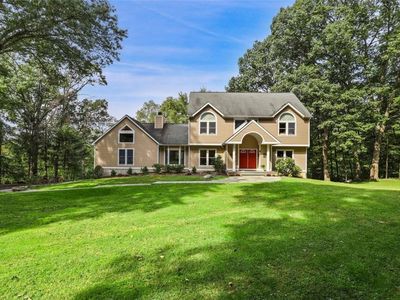 1195 Bridge Pointe Lane, Yorktown Heights, NY, 10598