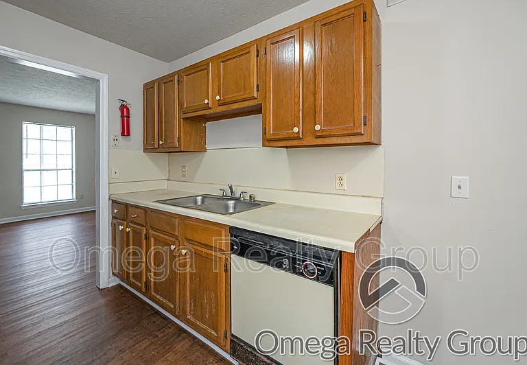 1801 Carson Rd #4 — Photo 8