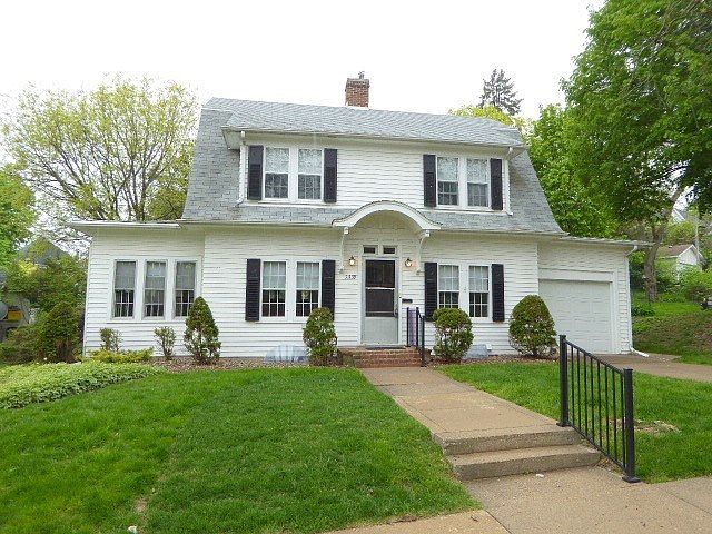 1st image of 1339 Auburn St