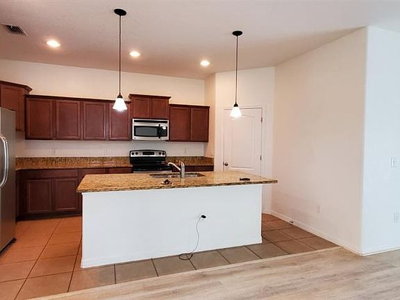 2nd image of 3506 Marmalade Ct