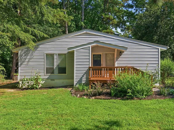 82 Mannsfield Crescent Way, Pittsboro, NC 27312