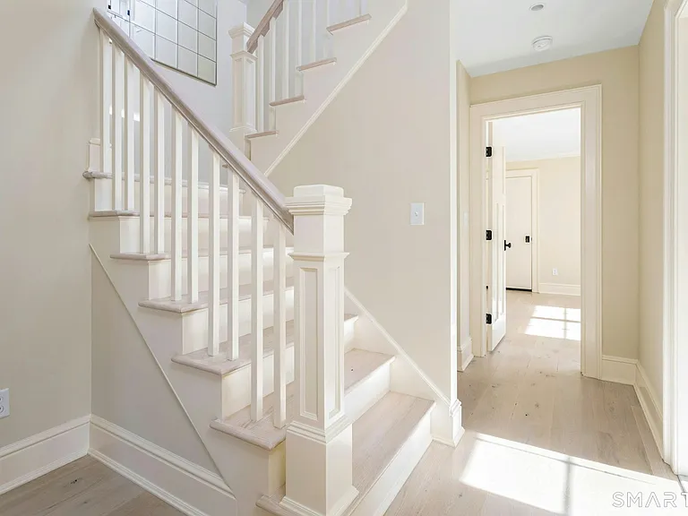 46 Cook Rd — Photo 23