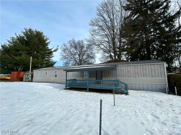 523 W Maple St, Wilmot, OH 44689