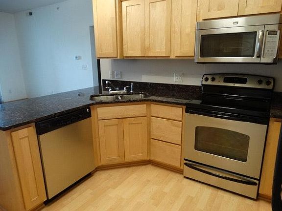 Dishwasher, upgraded appliance package.