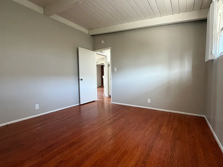 415 S Baldwin Ave #4 — Photo 10