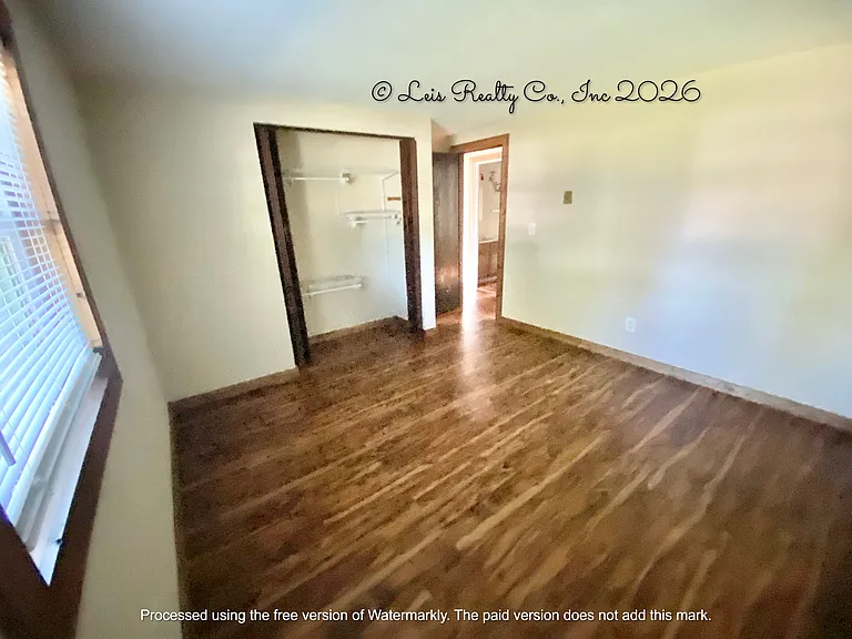 321 Smith St — Photo 8