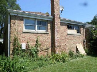 2326 Bradley Pl, Evanston, IL 60202