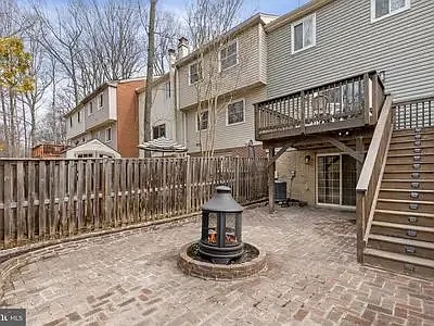 5807 Banning Pl — Photo 18