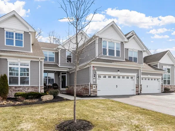 125 Phoebe St #125, Methuen, MA 01844