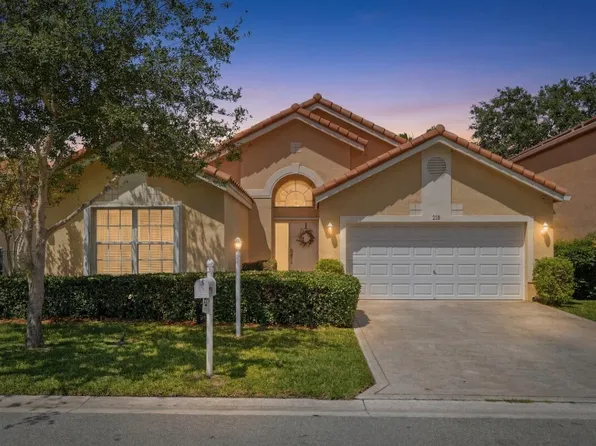 215 NW 117th Way, Coral Springs, FL 33071