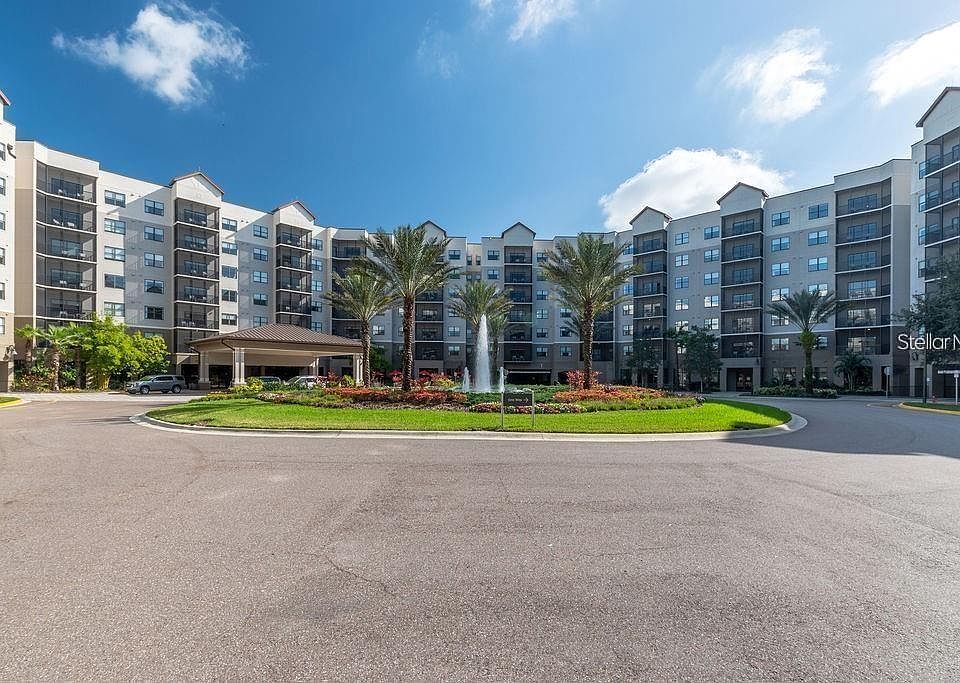 1st image of 14501 GROVE RESORT AVENUE #2530