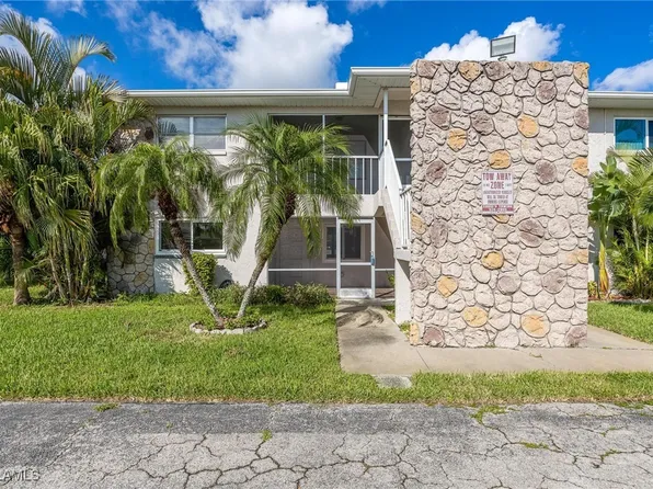 2504 SE 16th Pl APT 101, Cape Coral, FL 33904