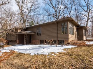 2010 Long Shore Dr, Ann Arbor, MI