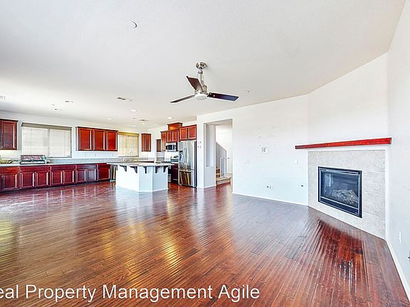 2nd image of 4148 Alderwood Pl
