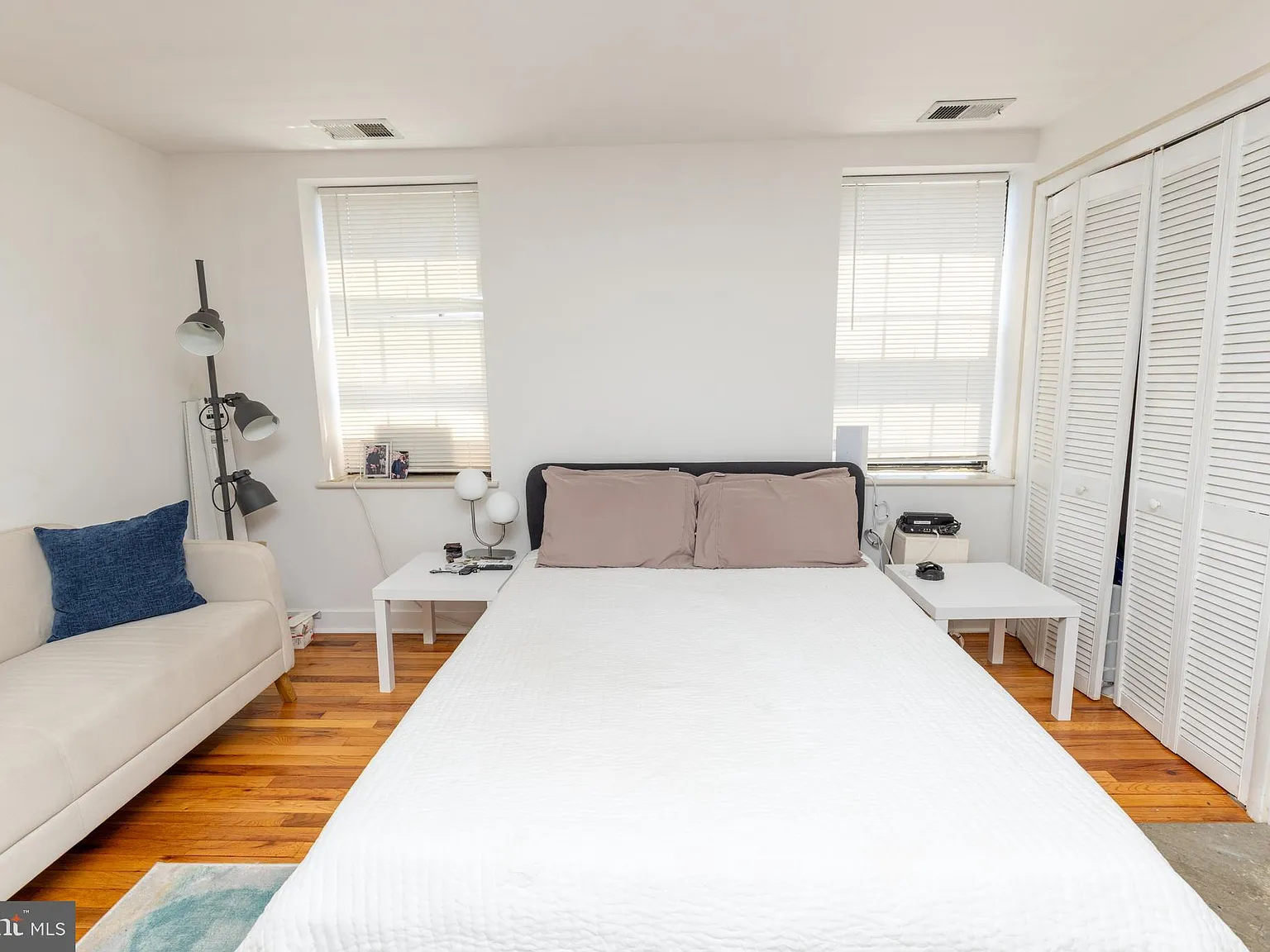 Studio, 450 sqft, $1,700 — Photo 4