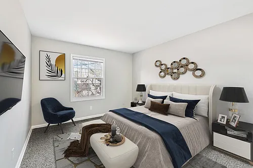 Jamestown Apartments & Townhomes Photo 1
