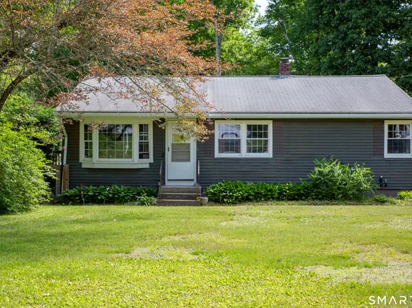 295 Liberty Highway, Putnam, CT 06260