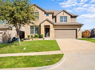 1917 Edgewater Dr, Garland, TX 75043