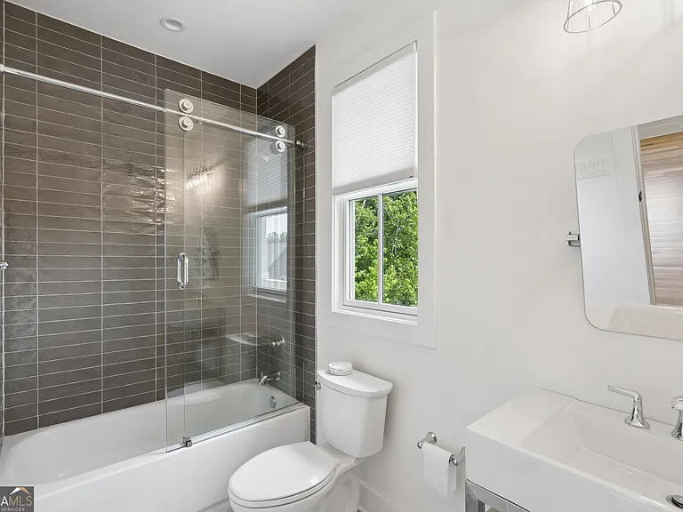 1150 Blair Ln — Photo 49