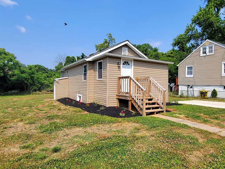 1st image of 3506 Clover Ave