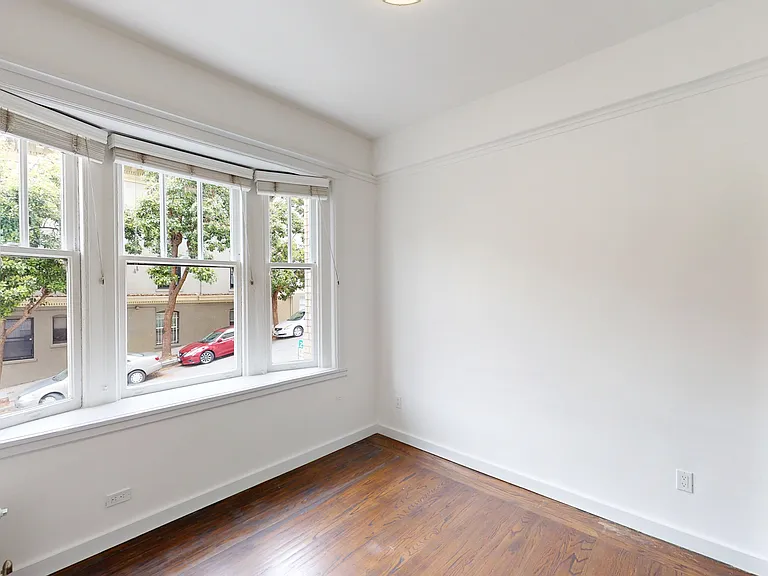980 Bush St #201 — Photo 8