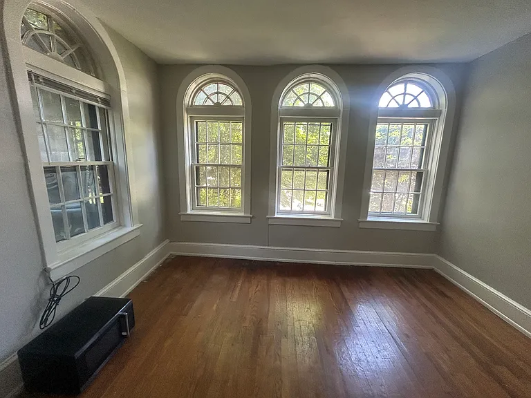 2254 Bryn Mawr Ave #2F — Photo 8