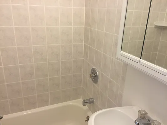 Rented by GFI Realty Services LLC | media 24