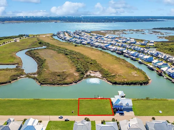 1213 Highborne Cay Ct, Texas City, TX 77590