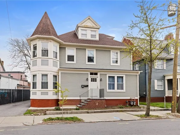 156 Vinton St, Providence, RI 02909