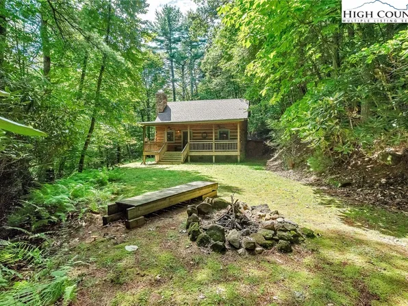200 Plato Drive, Fleetwood, NC 28626
