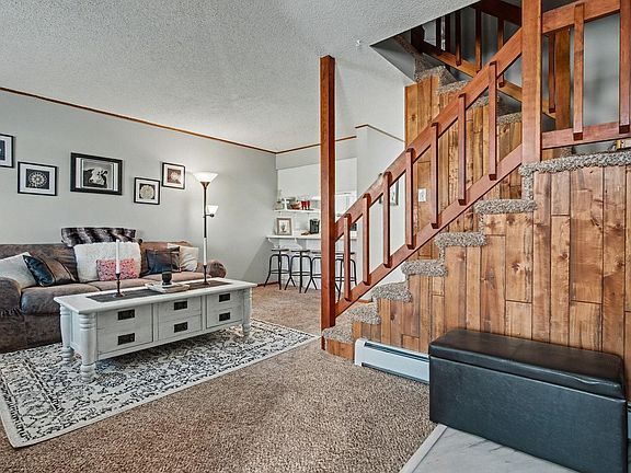 2nd image of 1305 Wellington Ct #107