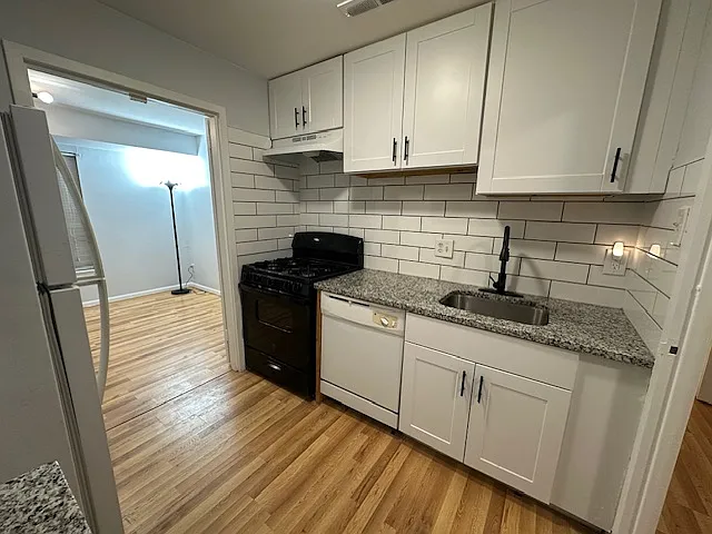 3100 S Manchester St #317 — Photo 10