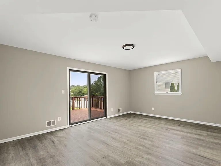 478 Cobain Rd — Photo 12