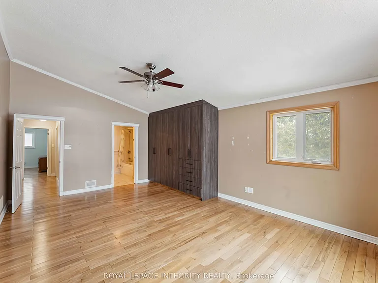 4670 Fallowfield Rd — Photo 21