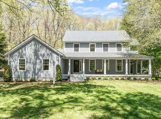 598 Barretts Mill Rd, Concord, MA 01742