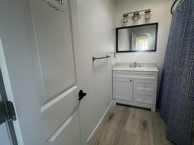 52 Essex St #2 — Photo 10