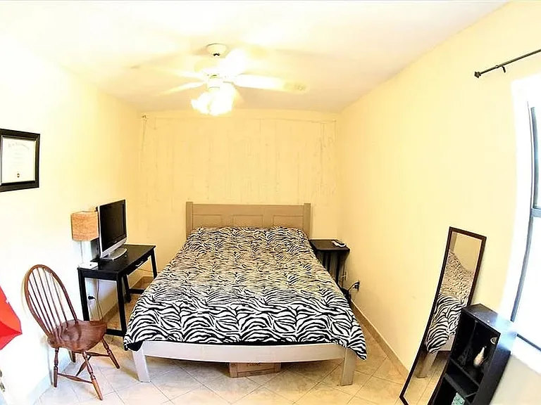 2800 Pallanza Dr S #B — Photo 16