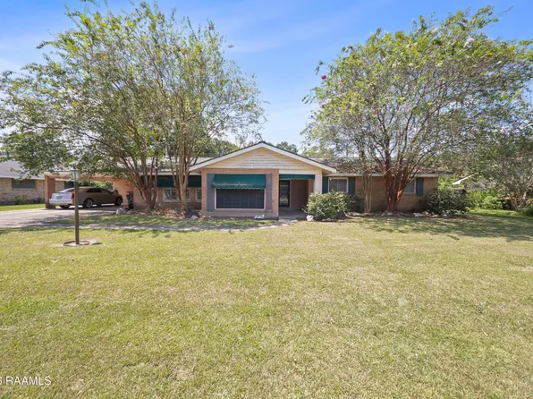 313 Meadow Ln, Lafayette, LA 70506