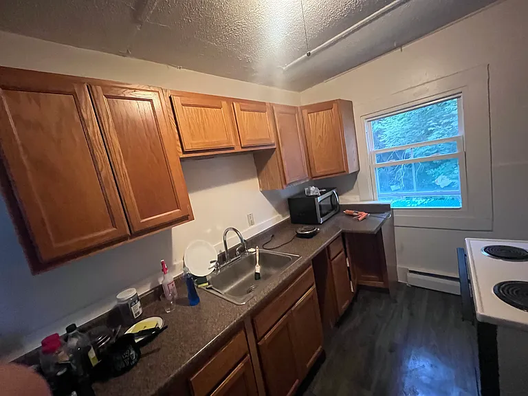 29 Halifax St #2 — Photo 6