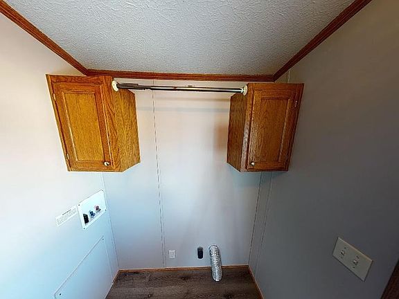 5th image of 8412 Barkwood Cir #64