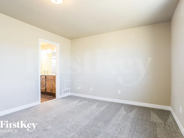 10559 Horton Dr — Photo 8