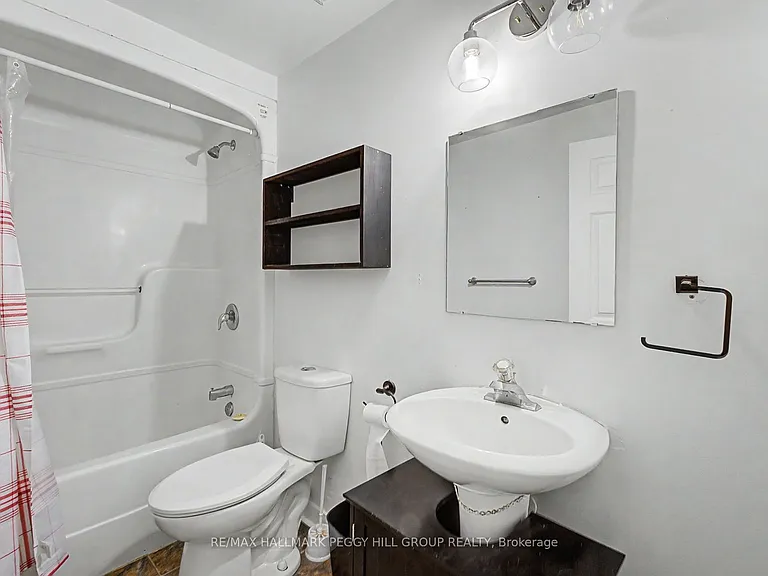 48 Cassandra Dr #LOWER — Photo 10